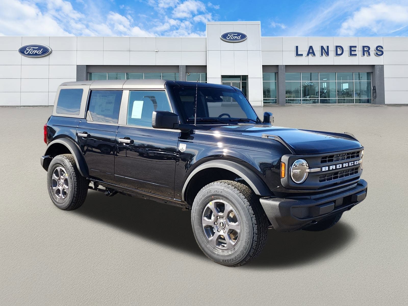 2025 Ford Bronco 4-Door Big Bend's photo