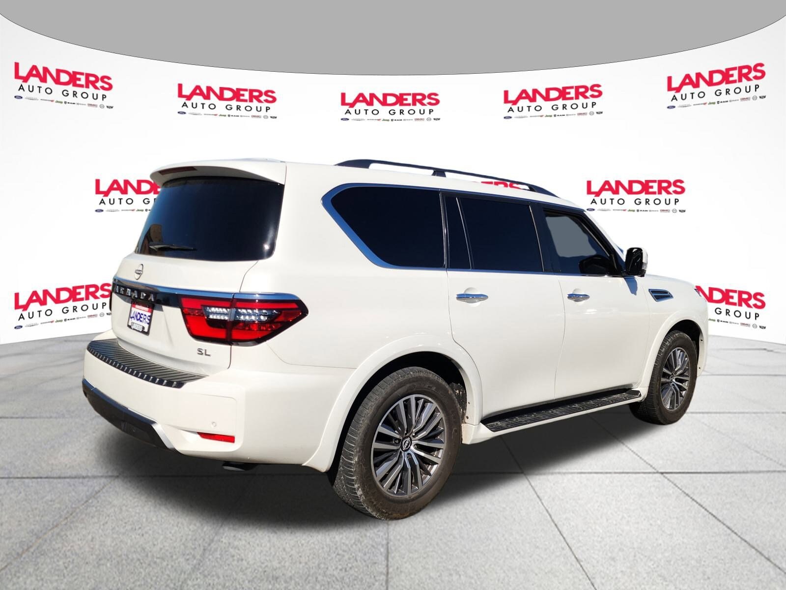 2023 Nissan Armada SL photo 2