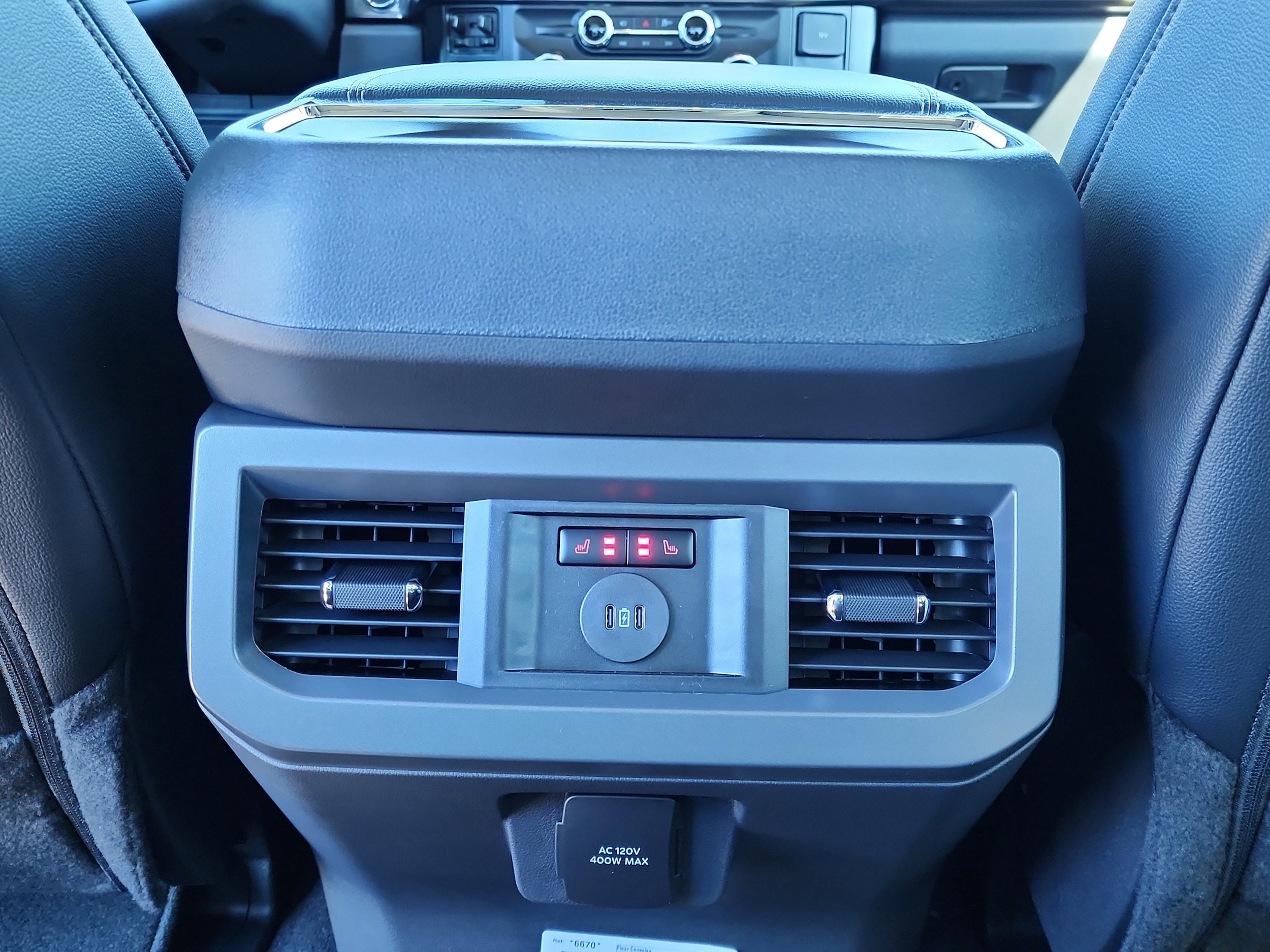 2026 Ford F-350 Super Duty Lariat - Photo 8