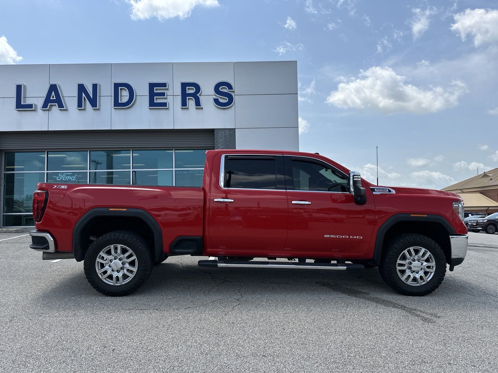 Certified 2020 GMC Sierra 2500HD SLT with VIN 1GT49NEY4LF130061 for sale in Southaven, MS