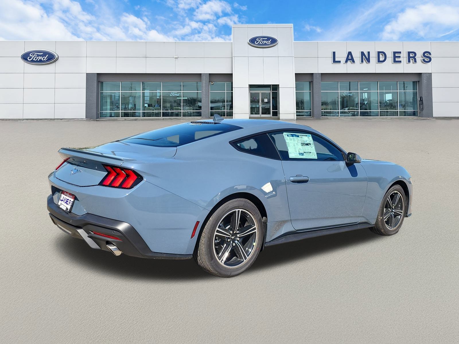 2025 Ford Mustang EcoBoost Premium photo 3