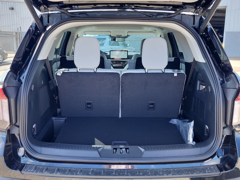 New 2025 Ford Explorer Platinum SUV