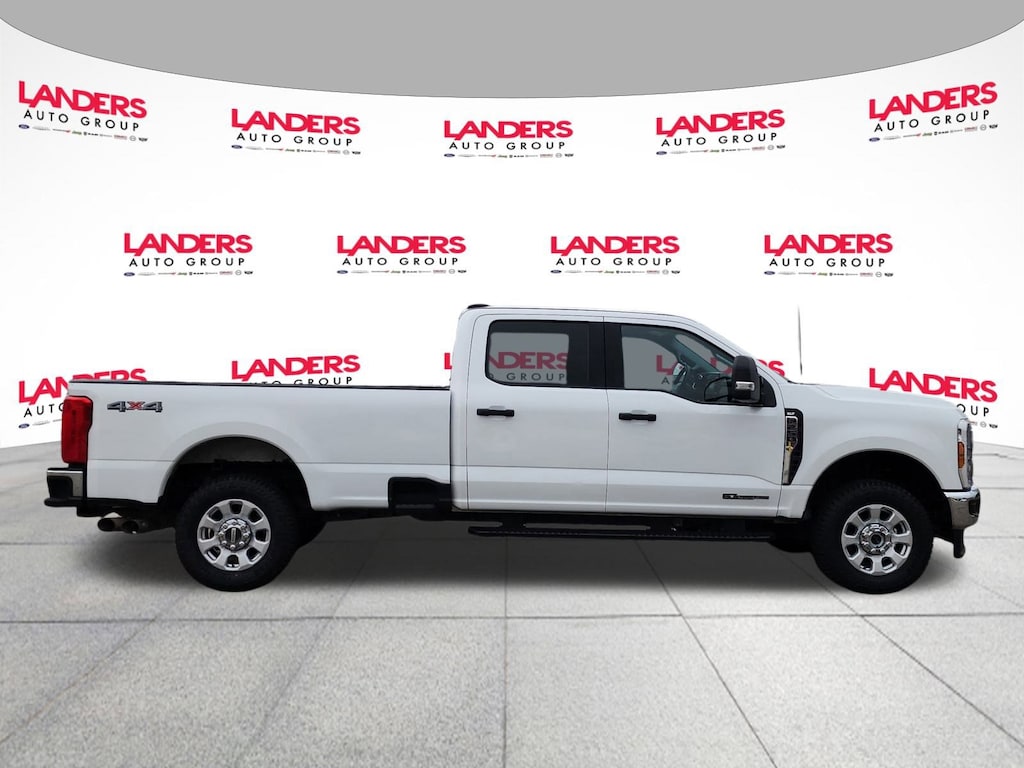 Certified 2024 Ford F-250 XLT Truck Crew Cab