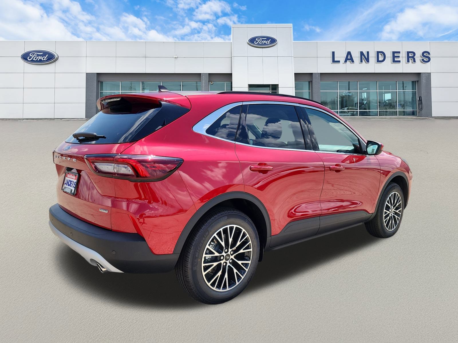2025 Ford Escape photo 3