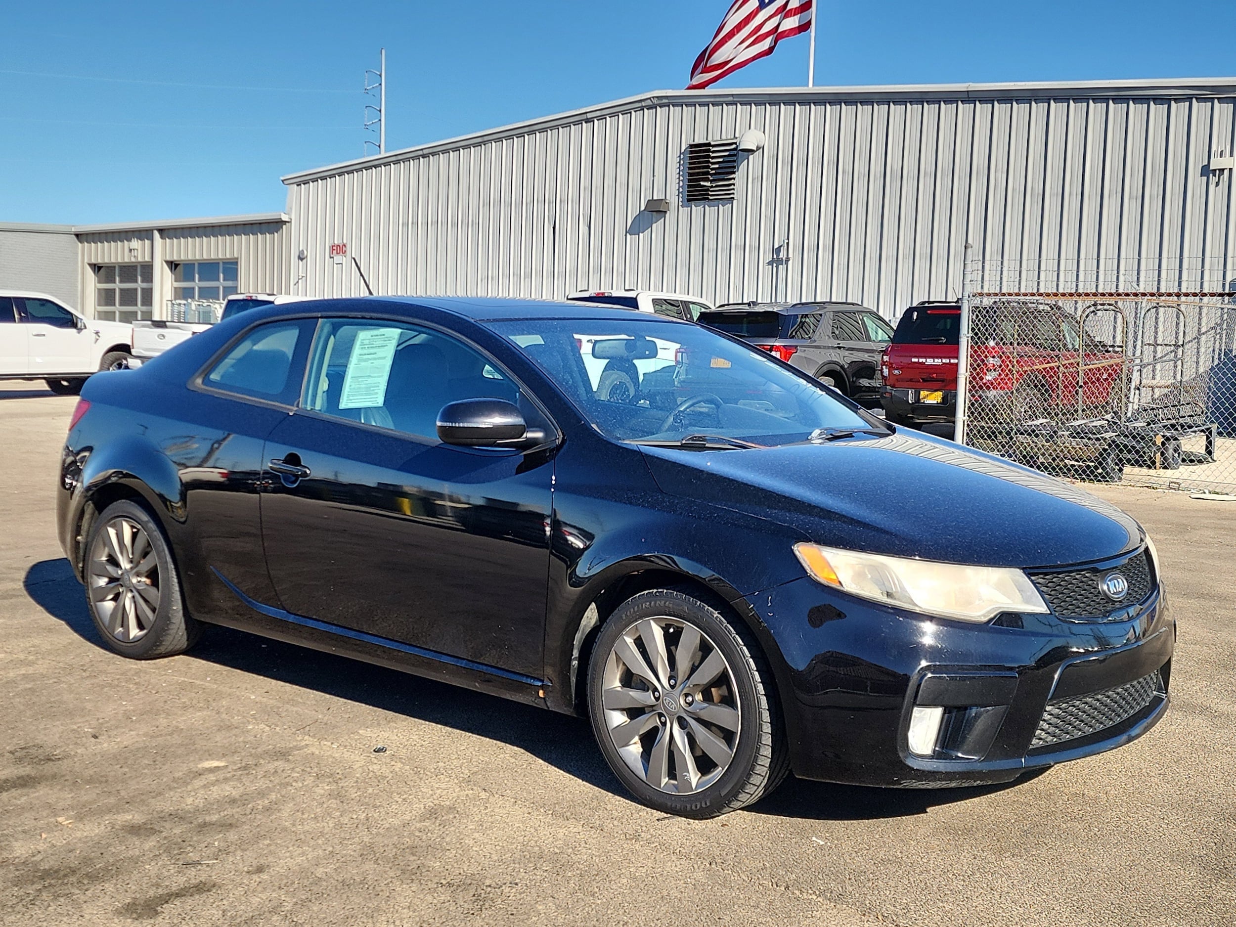 2011 Kia Forte Koup SX's photo
