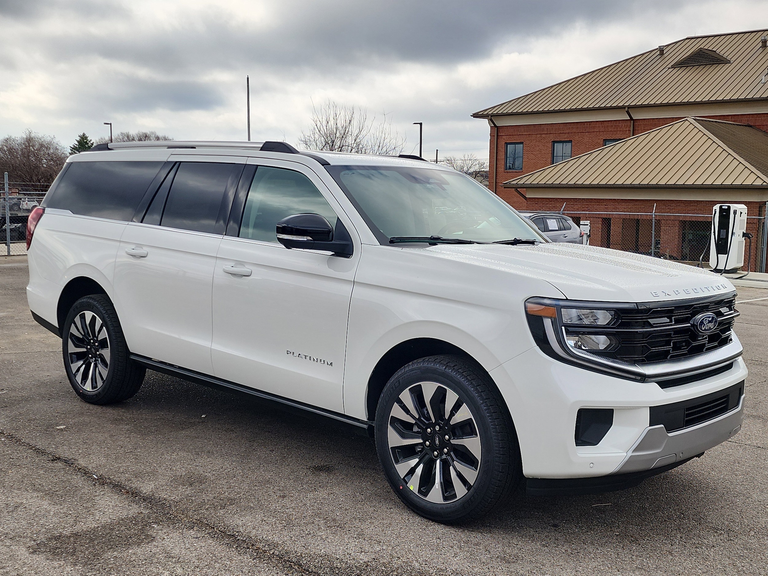 2026 Ford Expedition Platinum's photo