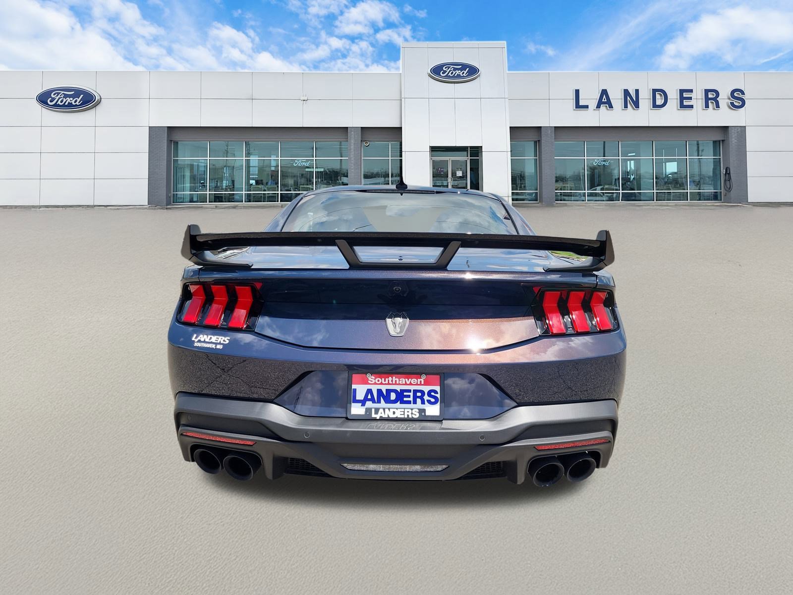 2025 Ford Mustang Dark Horse Deluxe photo 4