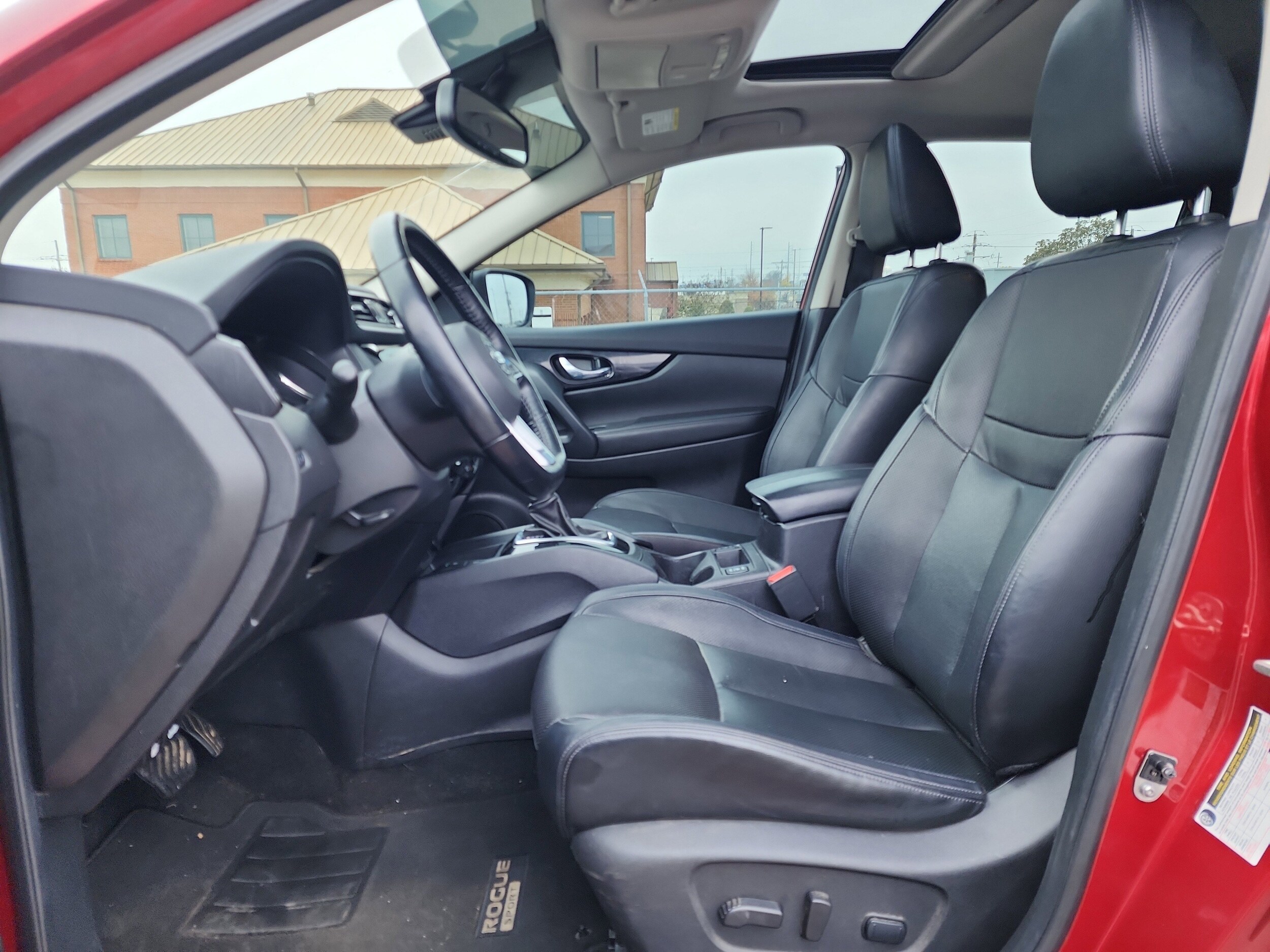 Image of 2022 Nissan Rogue Sport SL SUV