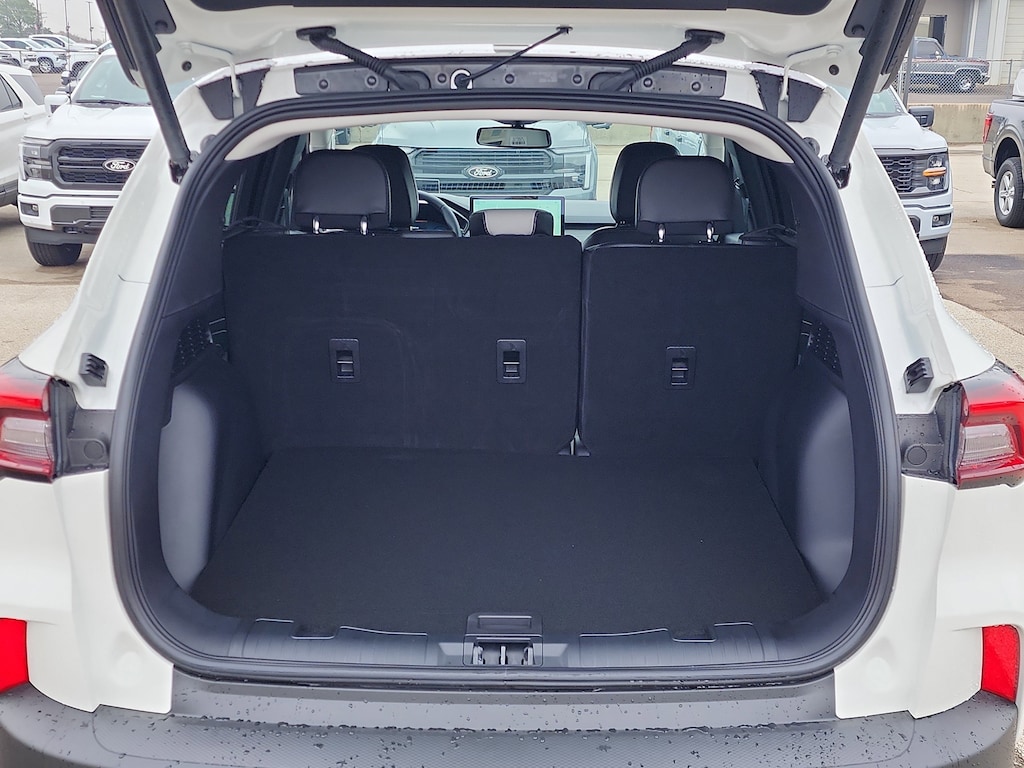 New 2026 Ford Escape Platinum SUV