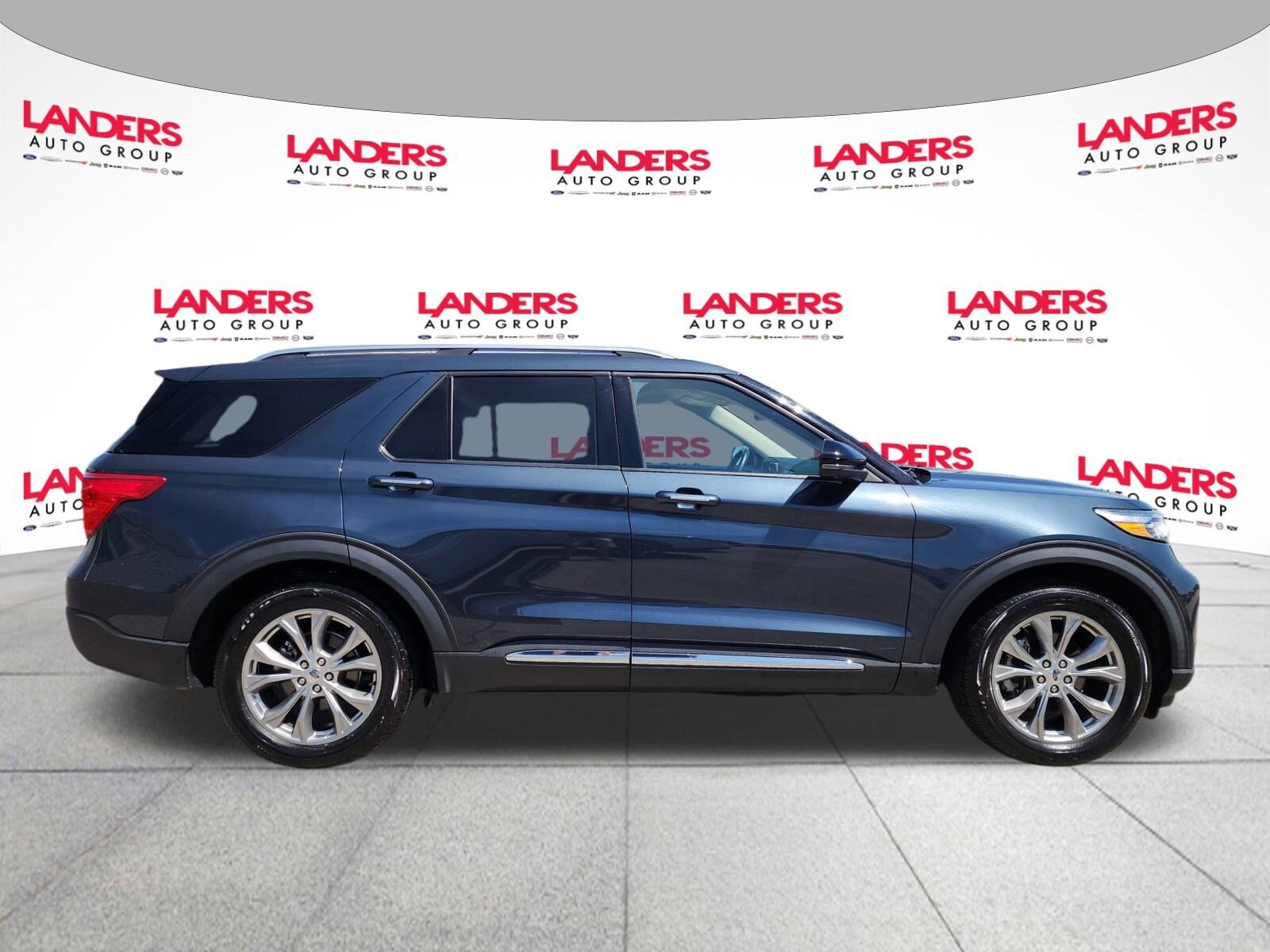 2022 Ford Explorer Limited photo 2