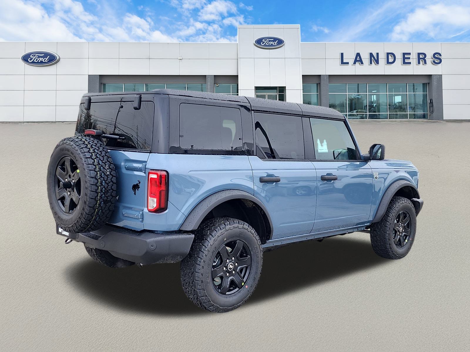 2025 Ford Bronco Big Bend photo 3