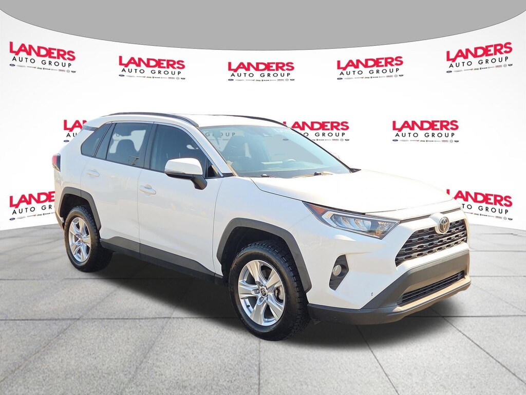 Used 2021 Toyota RAV4 XLE SUV