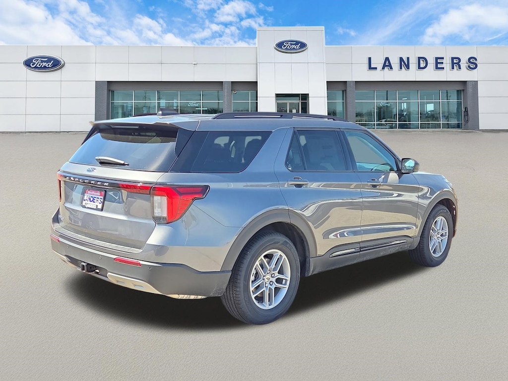New 2026 Ford Explorer Active w/200A Pkg SUV