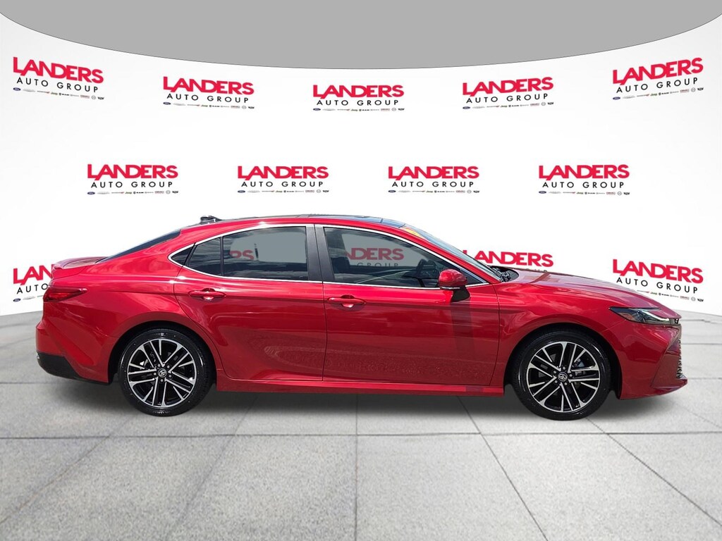 Used 2025 Toyota Camry XLE Sedan