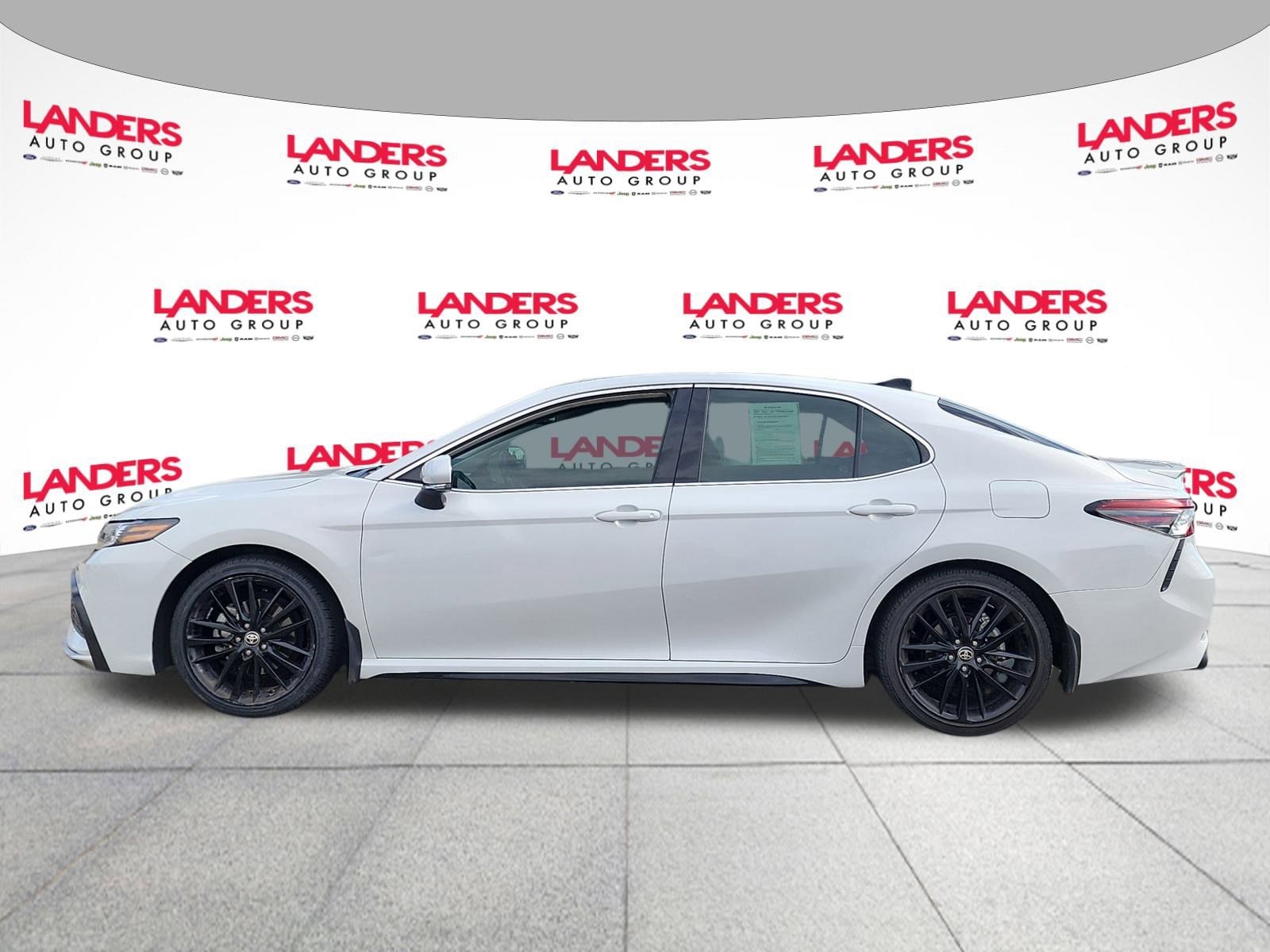 Image of 2022 Toyota Camry XSE Sedan