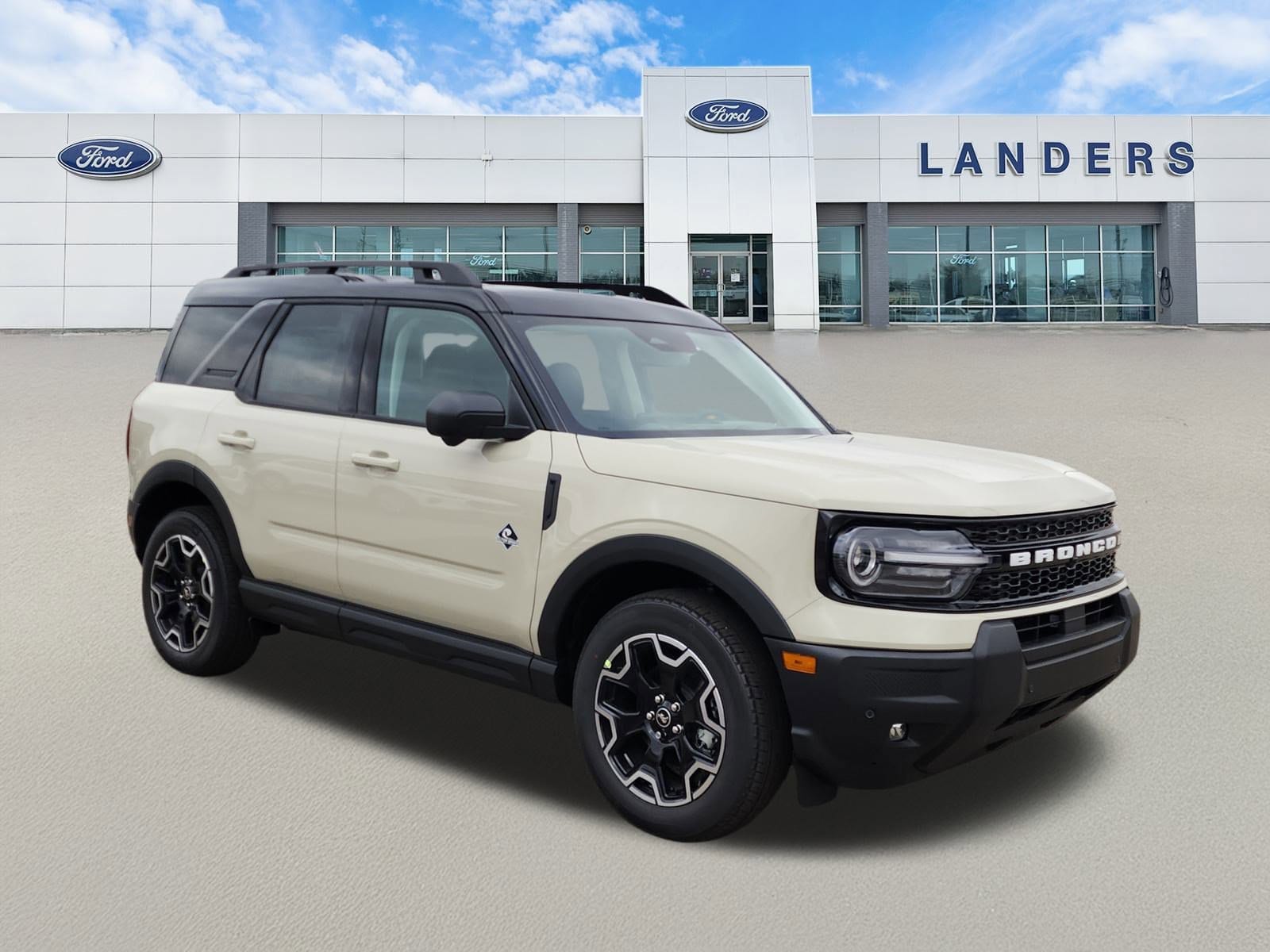 2025 Ford Bronco Sport Outer Banks's photo