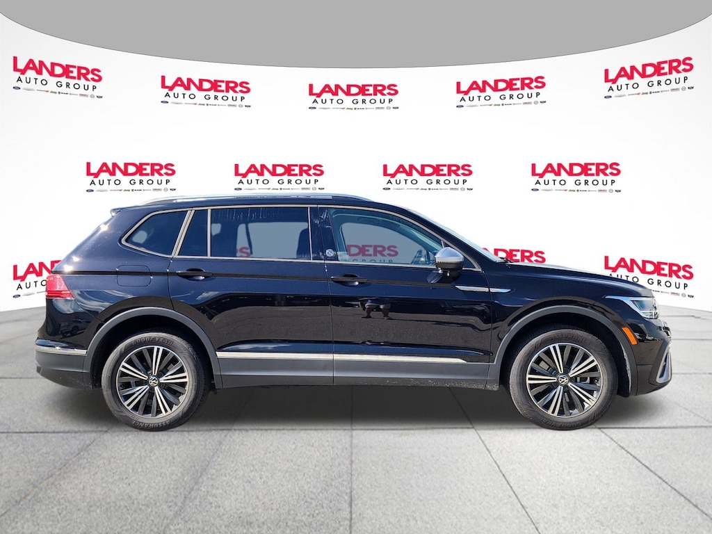 Used 2024 Volkswagen Tiguan Wolfsburg Edition SUV