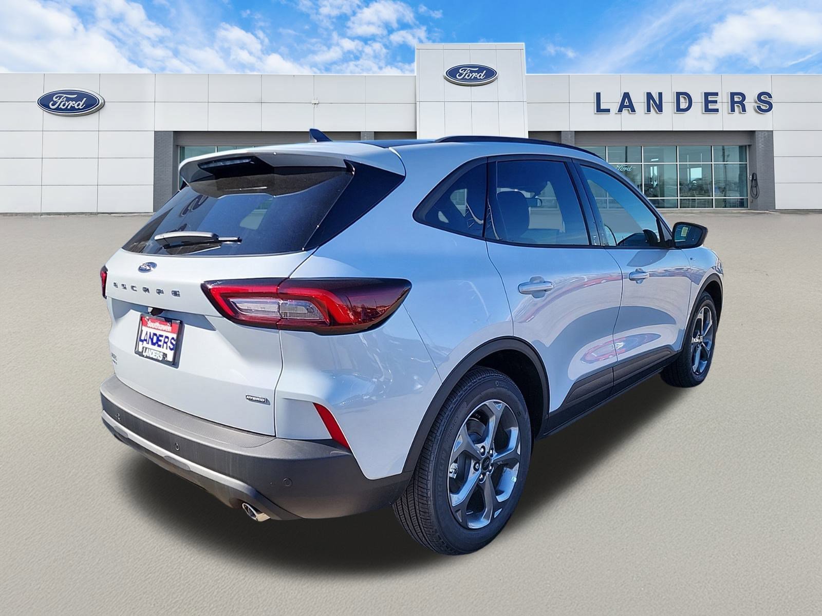 2025 Ford Escape ST-Line photo 3
