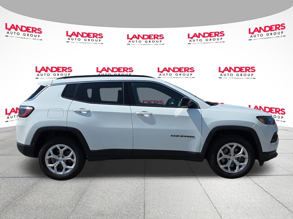 Certified 2024 Jeep Compass Latitude SUV