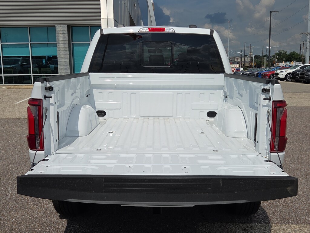 New 2026 Ford F-150 LARIAT TRUCK