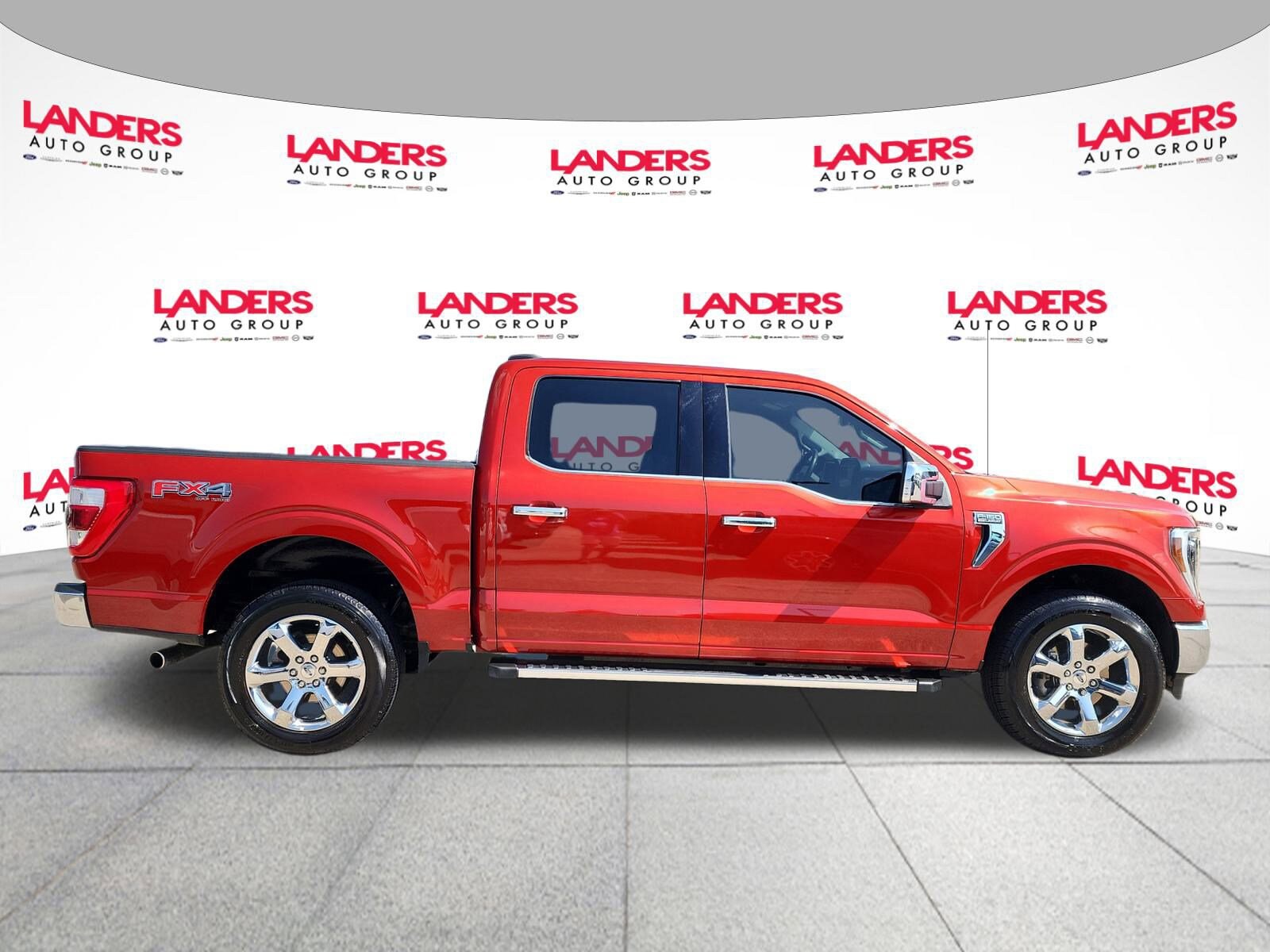 2023 Ford F-150 Lariat photo 2