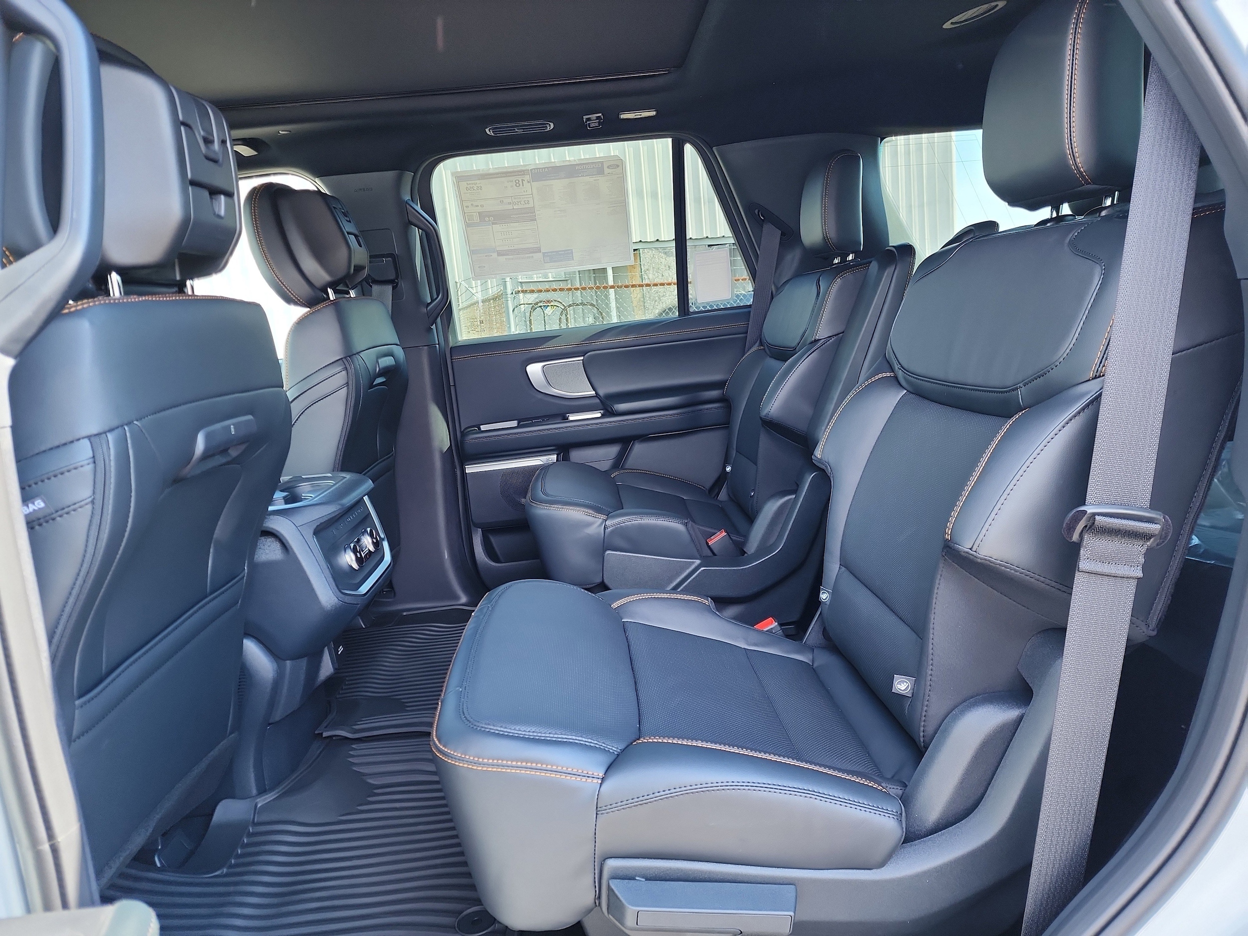 2026 Ford Expedition Tremor - Photo 7