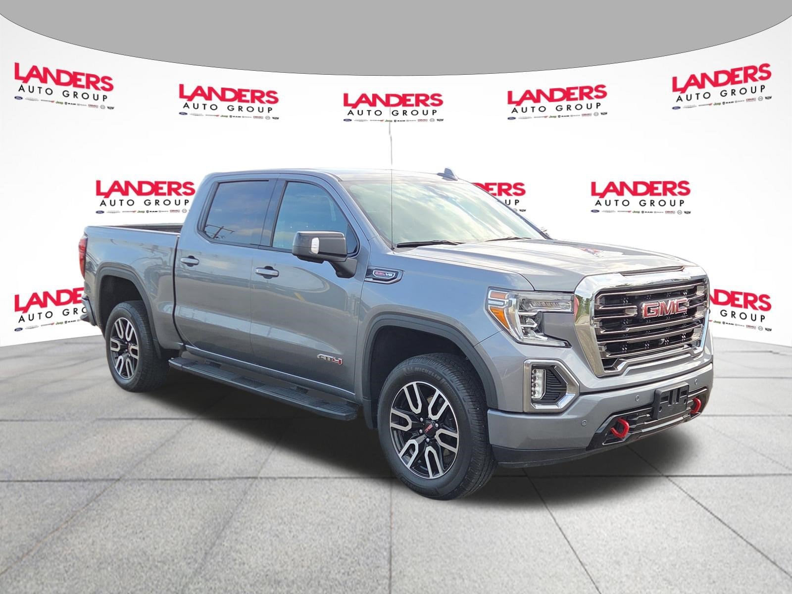 2020 GMC Sierra 4WD Crew Cab Short Box AT4's photo