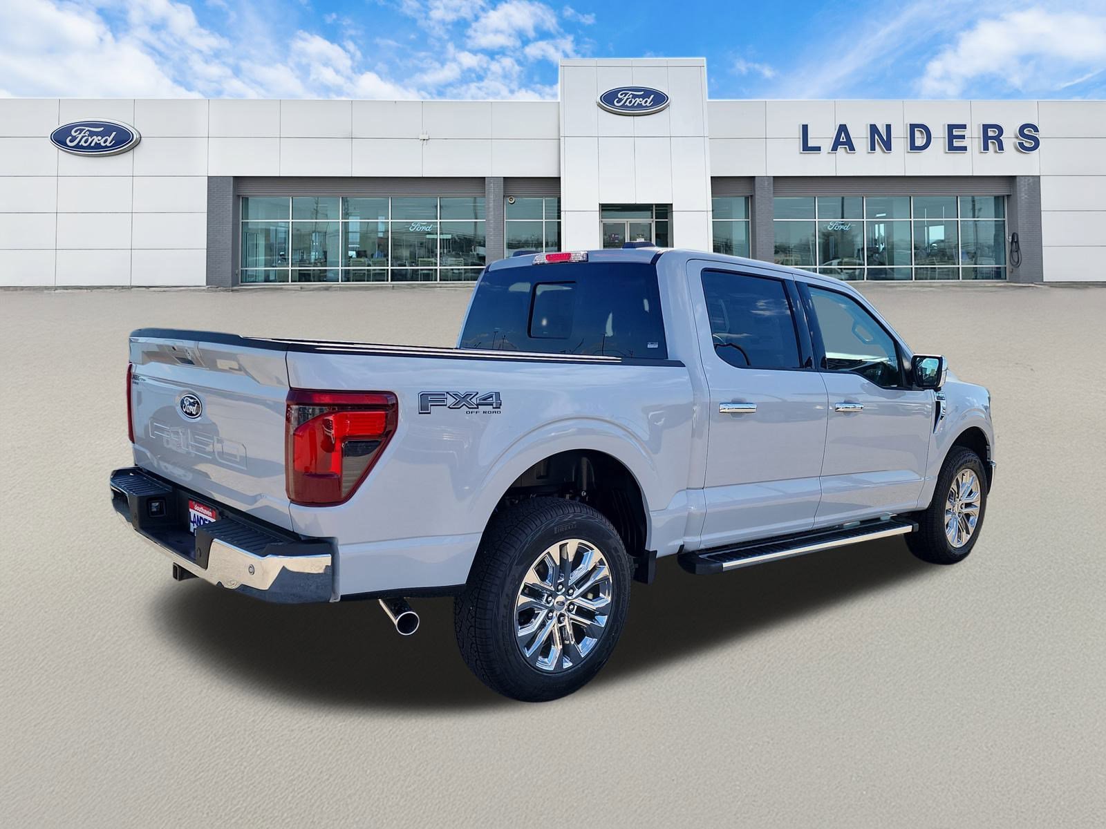 2025 Ford F-150 XLT photo 3