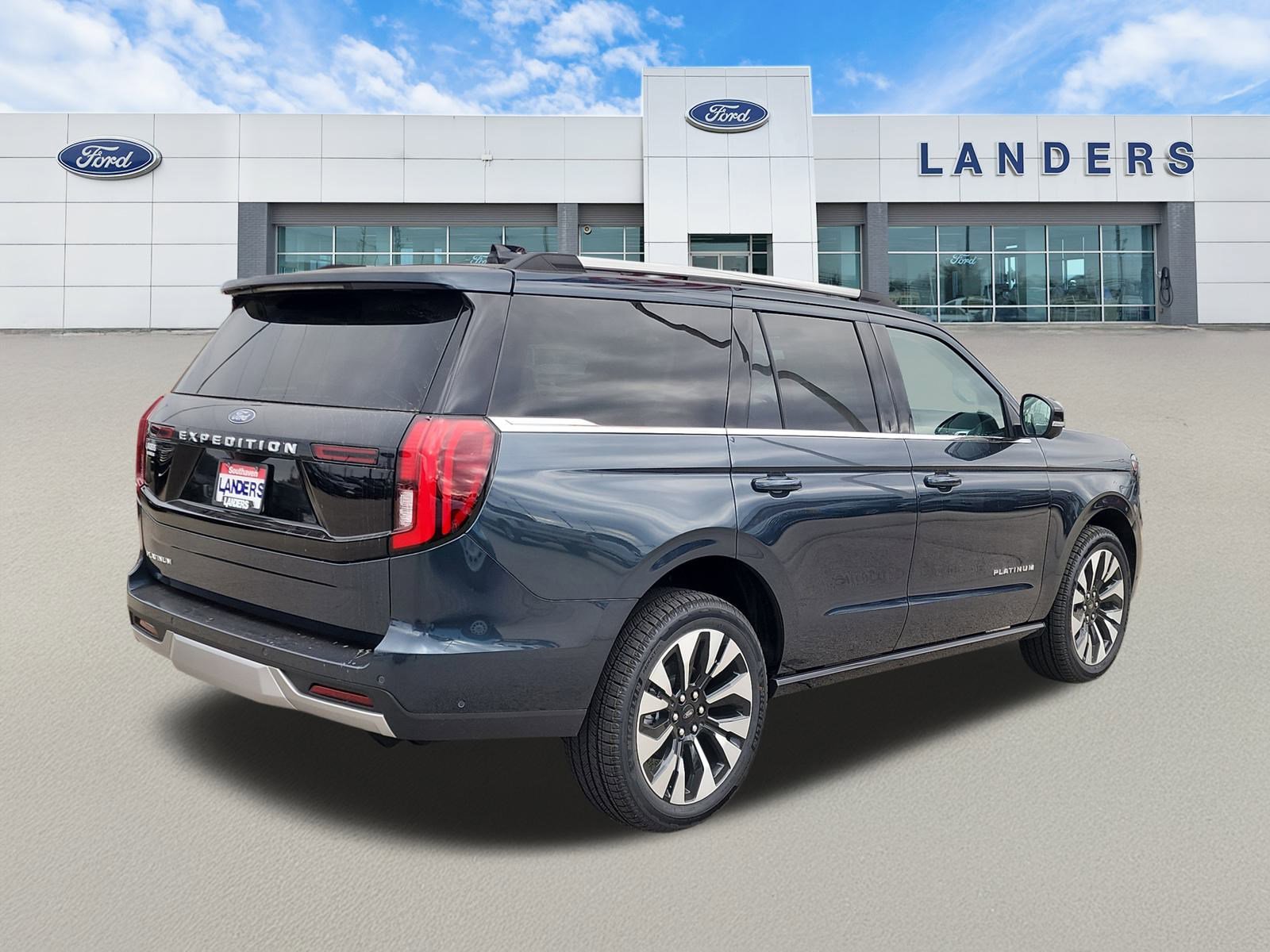 2025 Ford Expedition Platinum photo 3