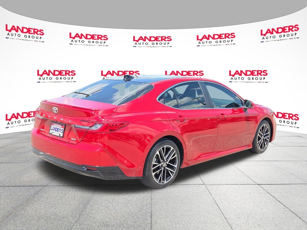 Used 2025 Toyota Camry XLE Sedan