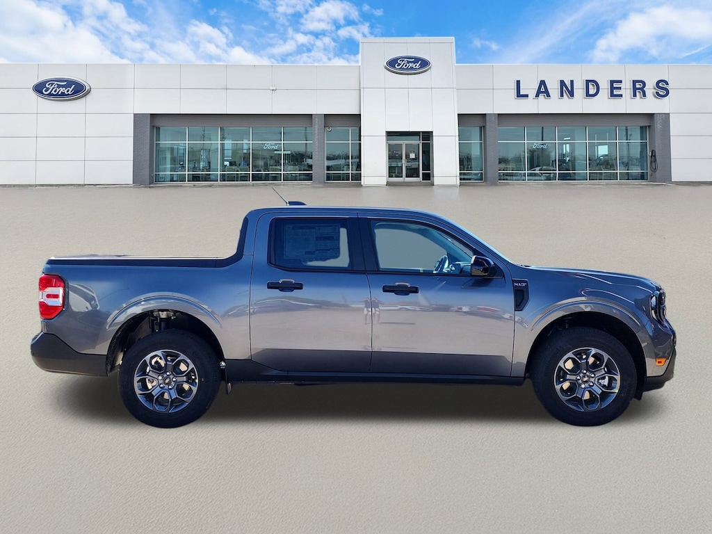 New 2025 Ford Maverick XLT TRUCK