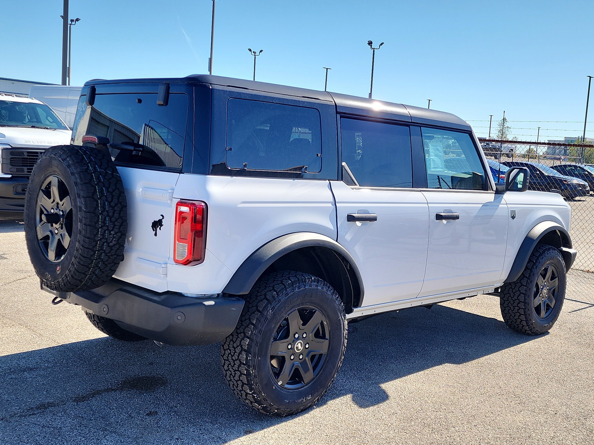 2025 Ford Bronco Big Bend photo 3