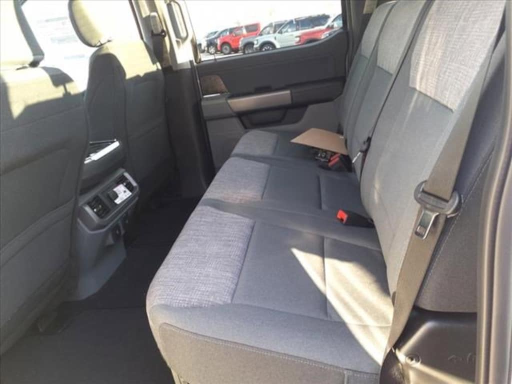 New 2023 Ford F-150 Lightning XLT XLT 4WD SuperCrew 5.5 Box