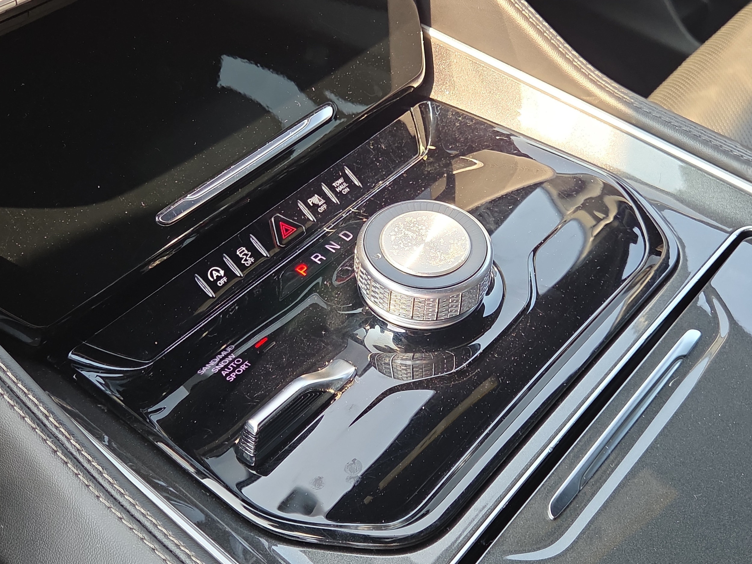 2022 Jeep Wagoneer Series I - Photo 28