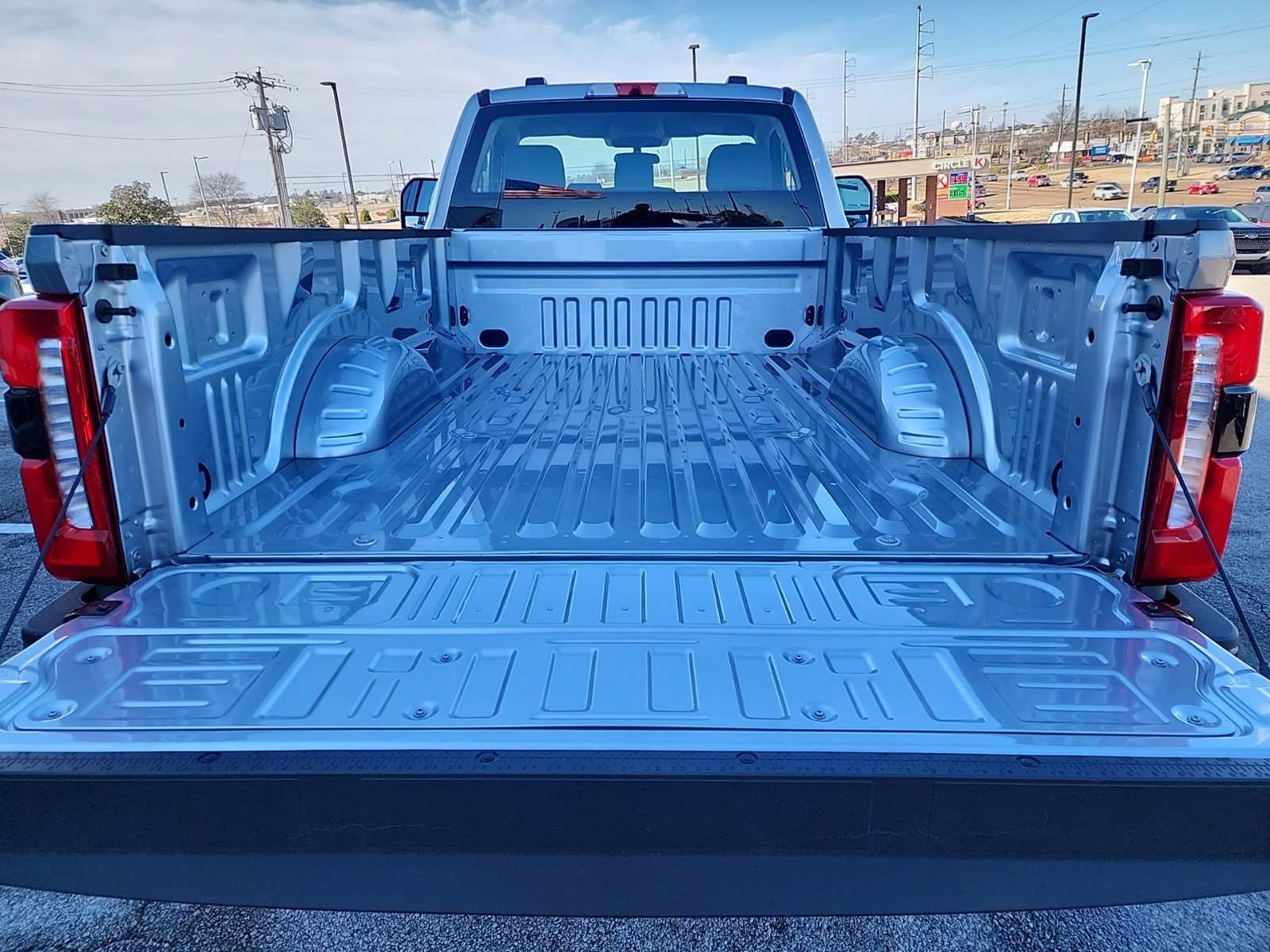 2024 Ford F-350 XL photo 4