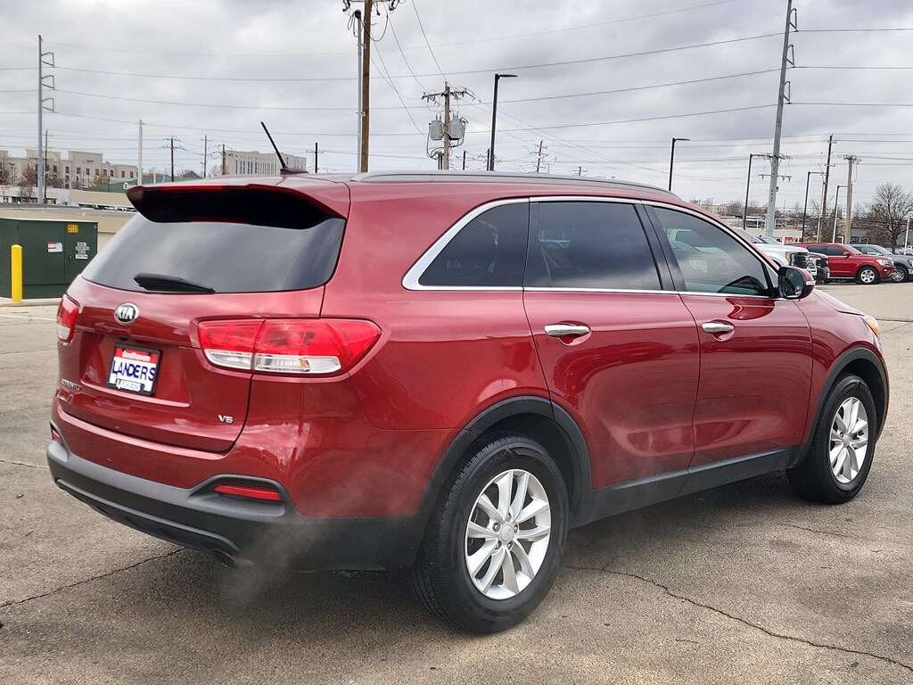 Used 2017 Kia Sorento LX V6 SUV