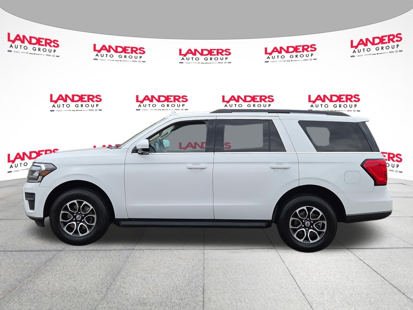 2022 Ford Expedition XLT - Photo 6
