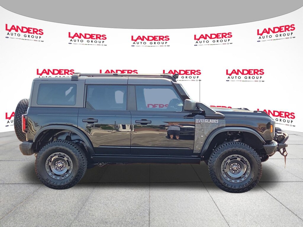 Certified 2024 Ford Bronco Everglades SUV