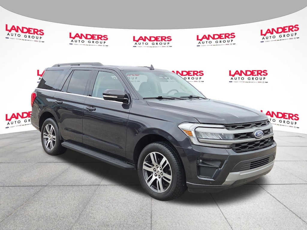 Used 2024 Ford Expedition XLT SUV