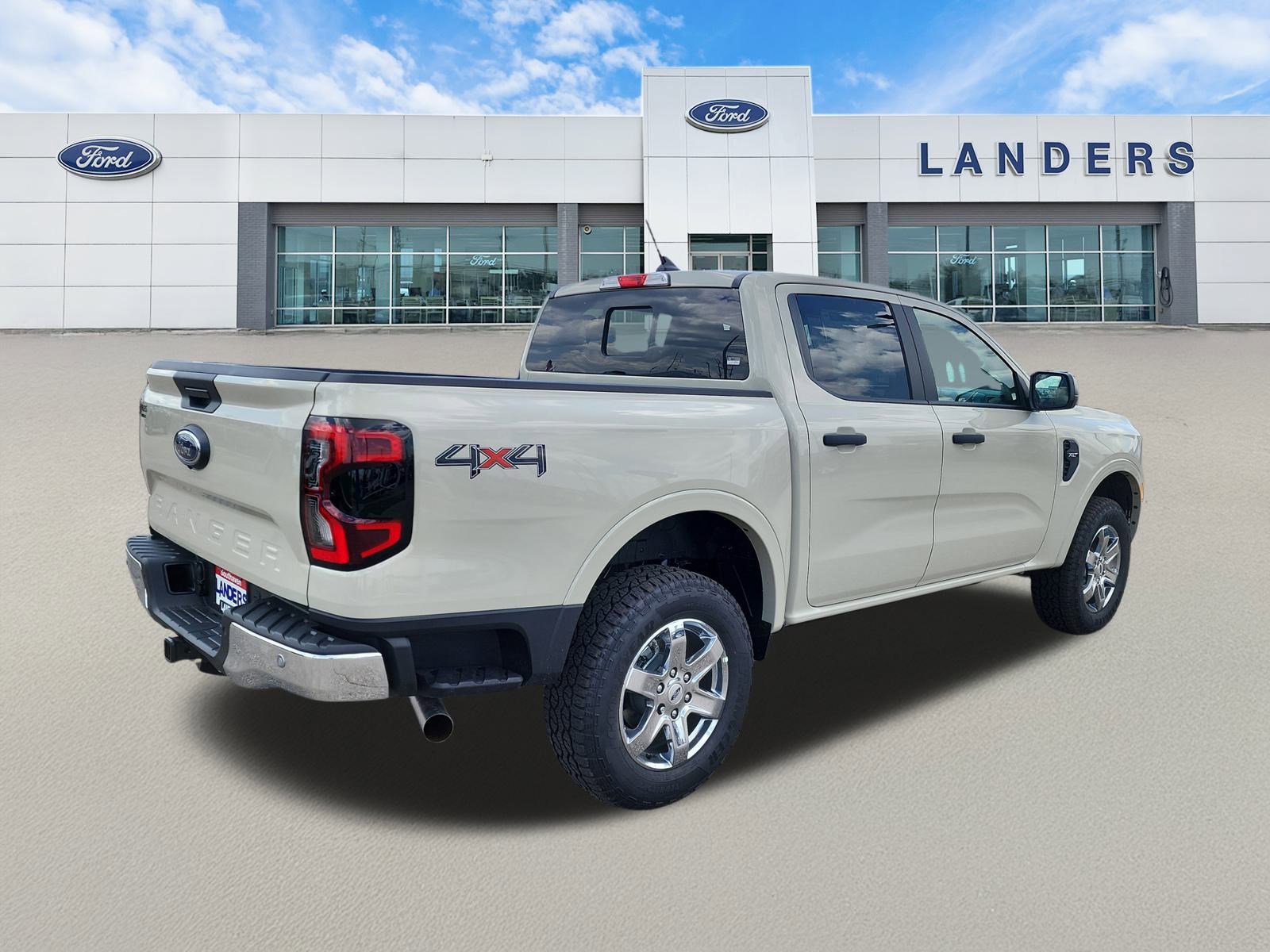 2025 Ford Ranger XLT photo 3