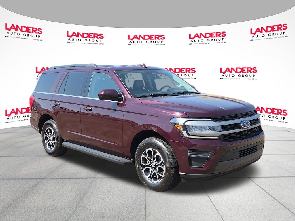 Used 2024 Ford Expedition XLT SUV