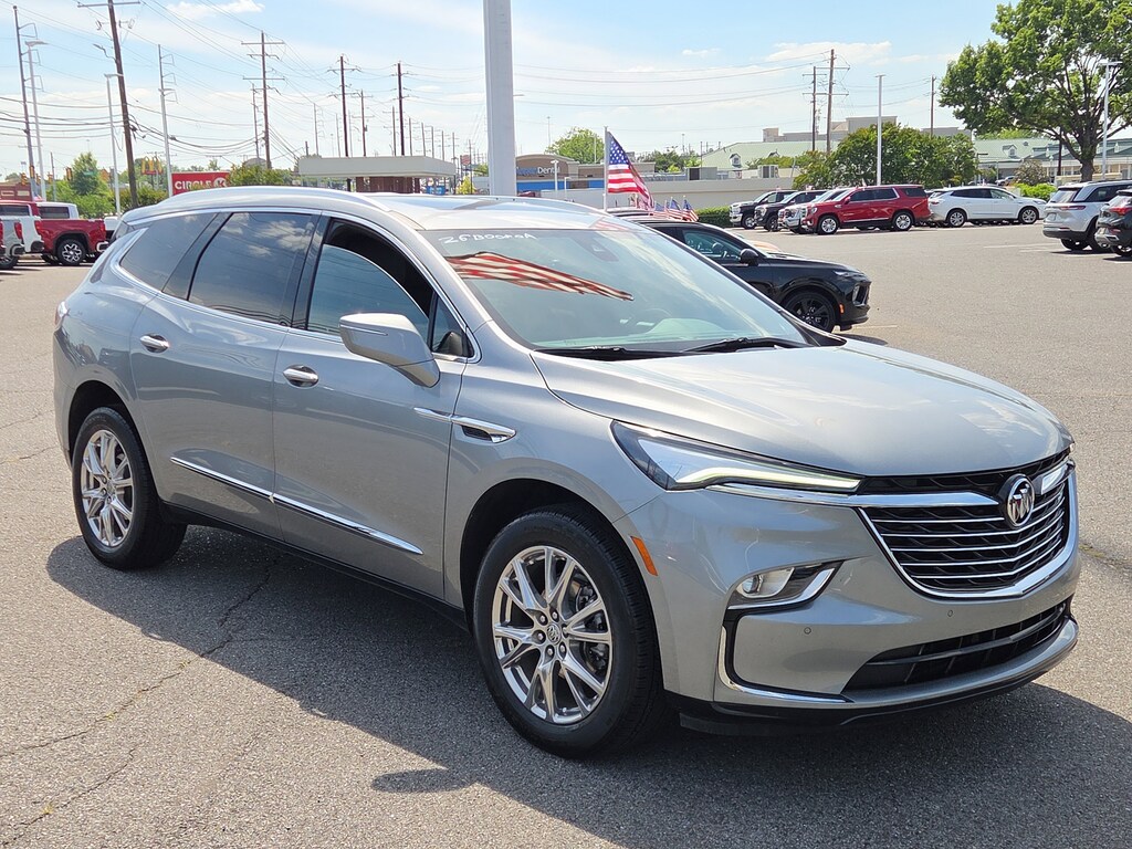 Used 2024 Buick Enclave Essence SUV