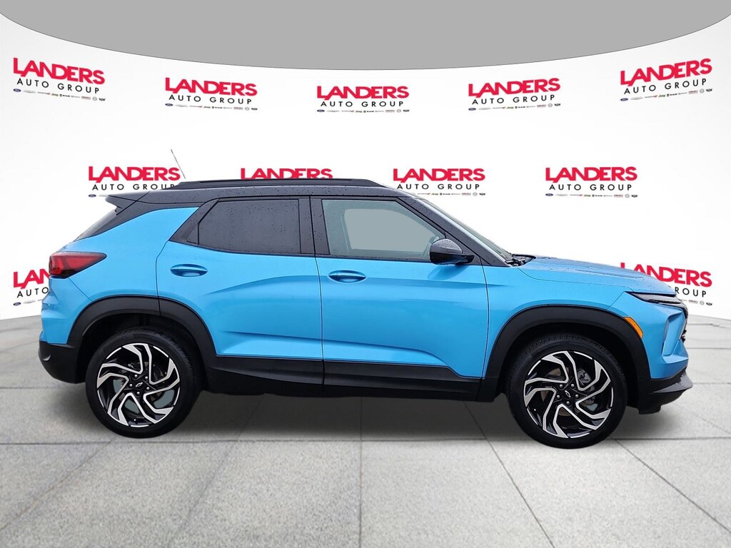 Used 2025 Chevrolet Trailblazer RS SUV