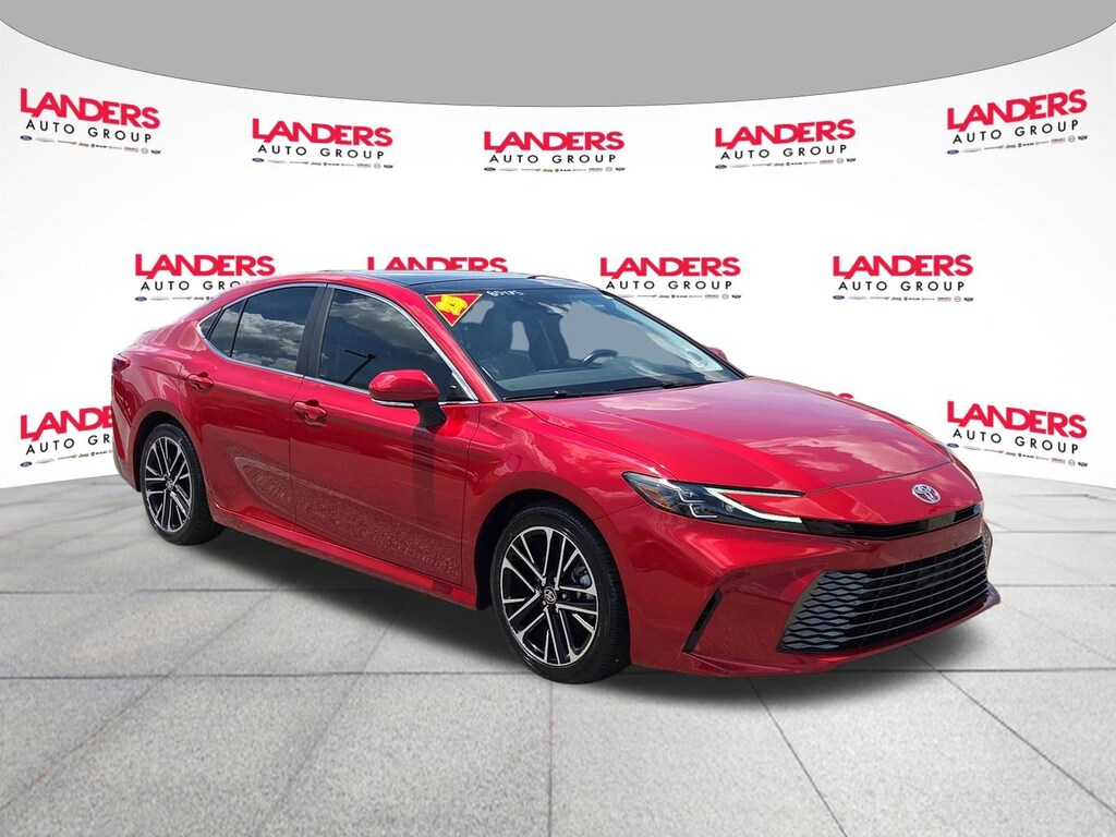 Used 2025 Toyota Camry XLE Sedan