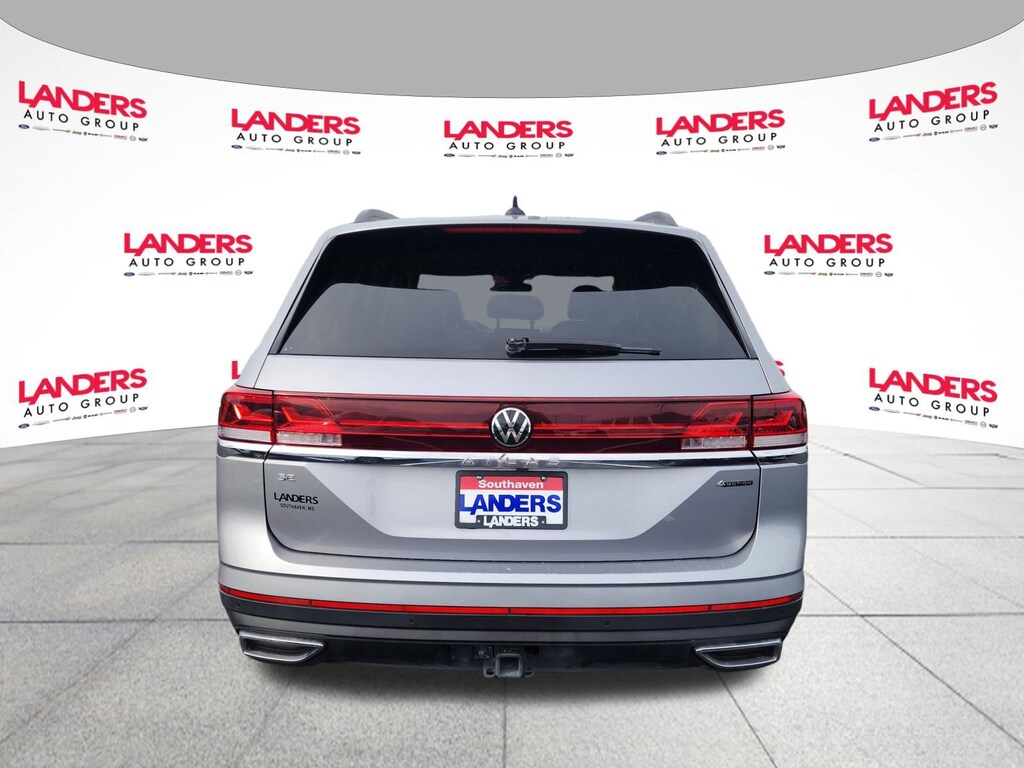 Used 2024 Volkswagen Atlas 2.0T SE w/Technology 2.0T SE w/Technology 4MOTION