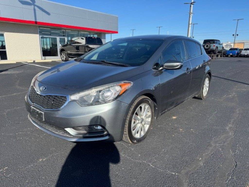 Used 2015 Kia Forte 5-Door EX HB Auto EX
