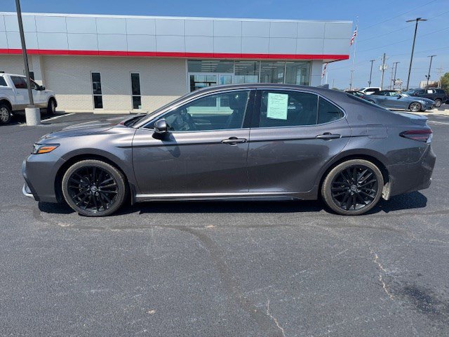 2023 Toyota Camry XSE photo 4