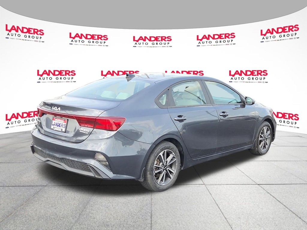 Used 2023 Kia Forte LXS LXS IVT