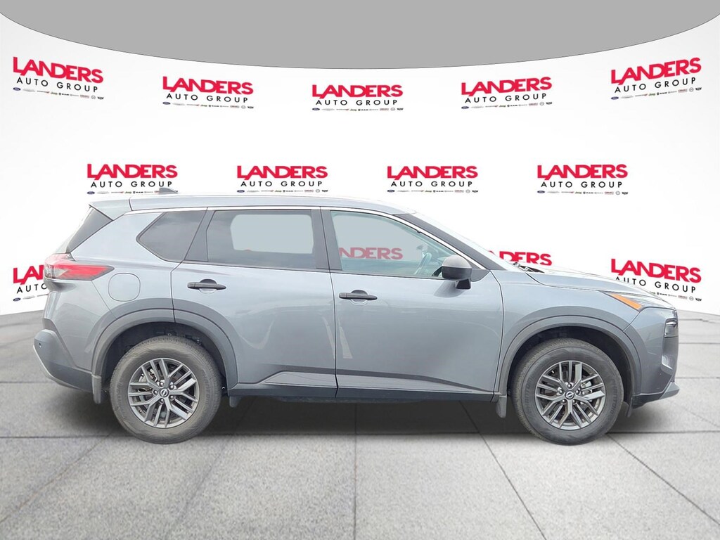 Used 2023 Nissan Rogue S FWD S