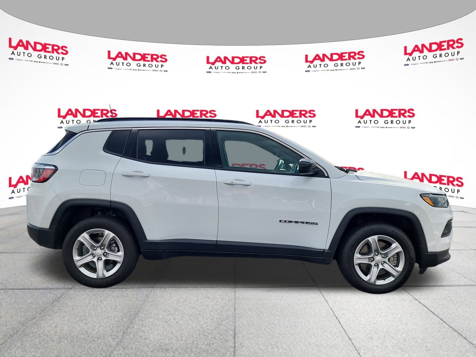 Image of 2023 Jeep Compass Latitude 4x4